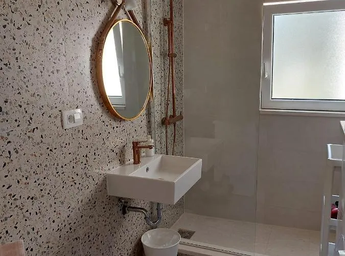 Radic Rg * Rogoznica (Sibenik-Knin)