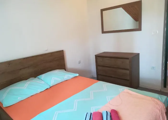 Radic Rg Rogoznica (Sibenik-Knin)