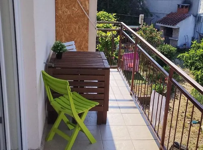 Radic Rg * Rogoznica (Sibenik-Knin)